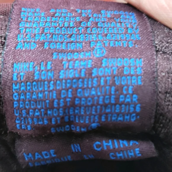 Nike Air Force 1 '07 Low Layers of Love Gym Red Burgundy Crush Men's EUC - Picture 10 of 13